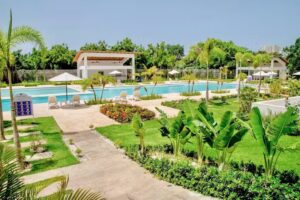 3BR Apartment | 1B &ndash; Coral Cliffs