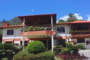 Altocerro Villas, Hotel & Camping