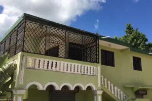 Amaya Michel aparta hotel