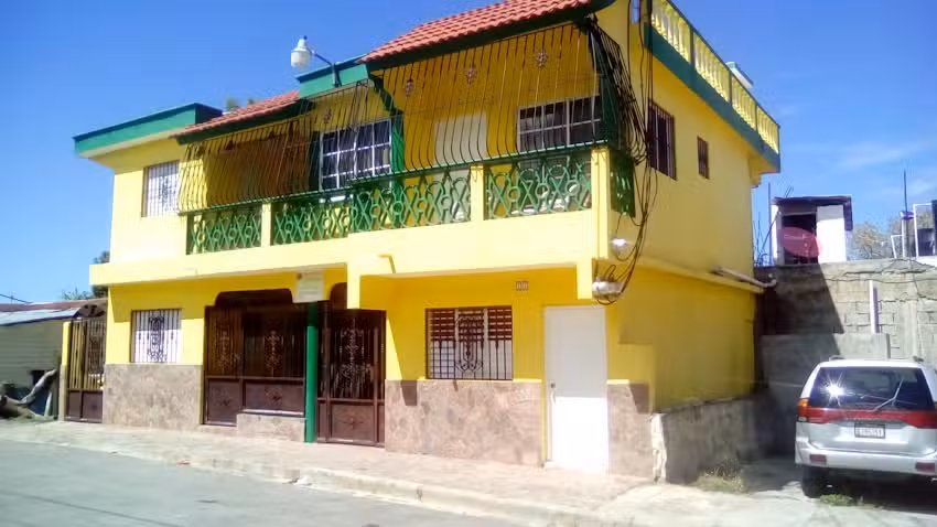 Aparta Hotel Las Flores