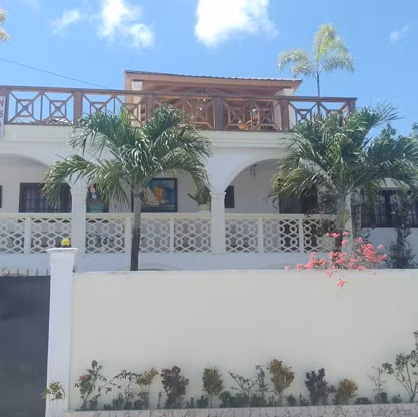 Aparta hotel vista al mar