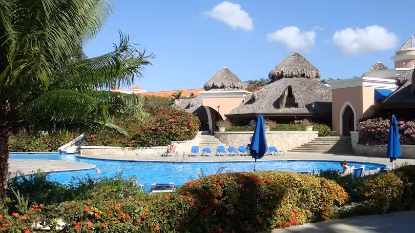 Barcel&oacute; Capella Beach