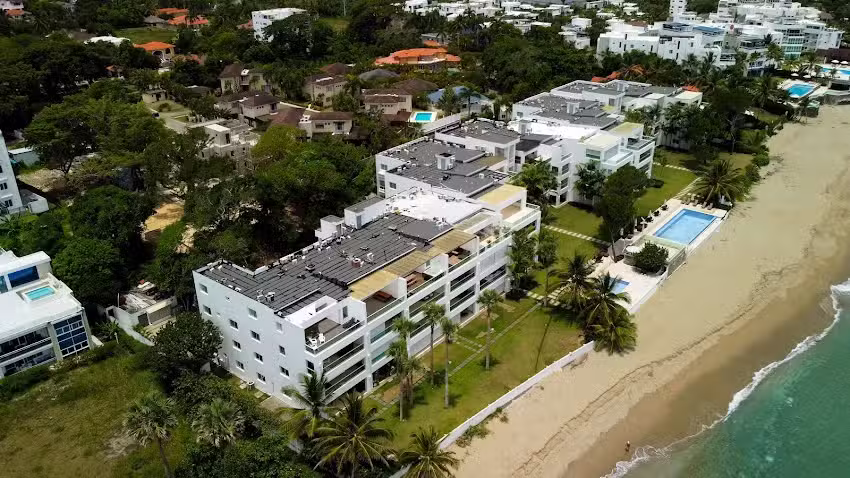 Bluegreen Beachfront Hotel Resort