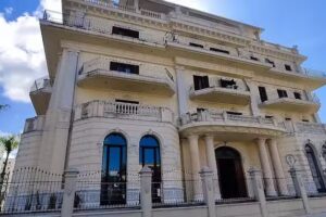 Bocachica Beach Hotel