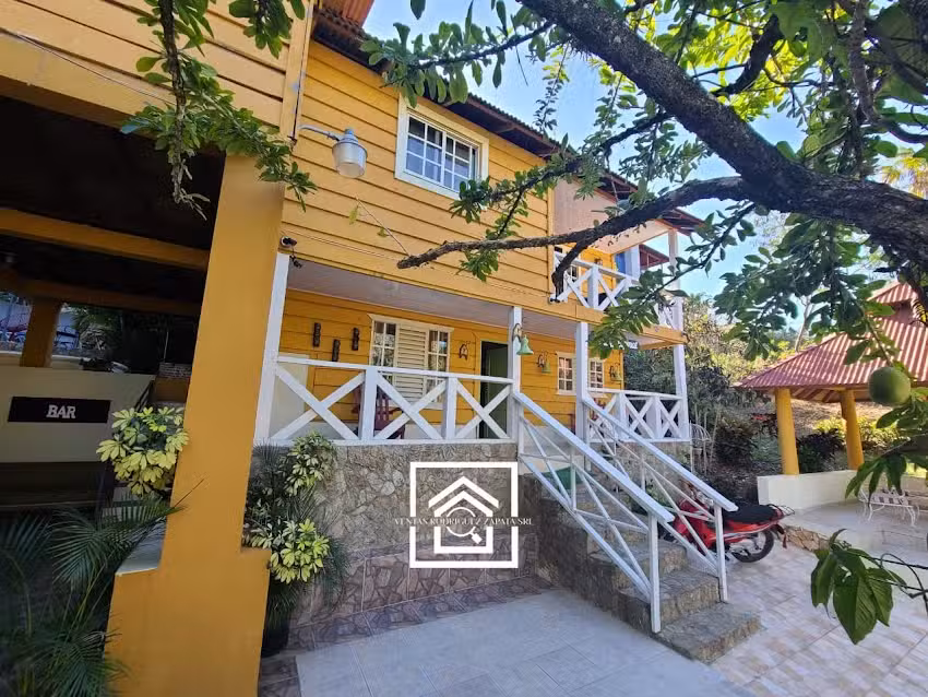 Caba&ntilde;a Emily I