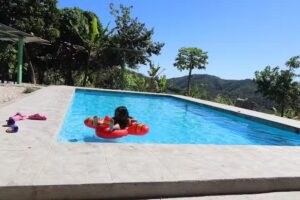 Caba&ntilde;a Grupo Canton