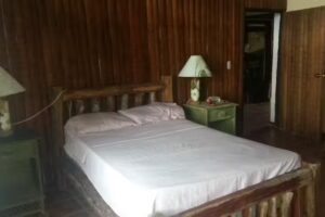 Caba&ntilde;a Los Marranitos