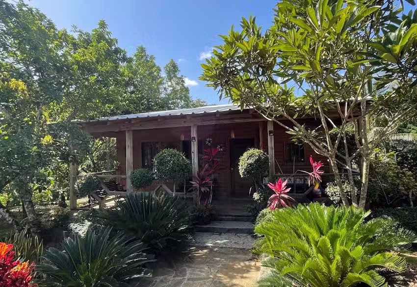 Caba&ntilde;a R&iacute;o Rosa