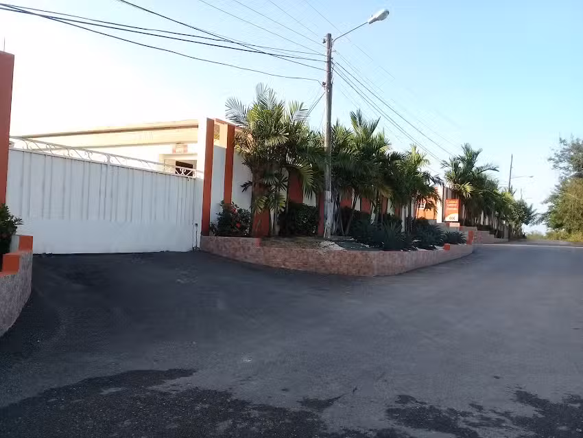 Caba&ntilde;a Turisticas La Roka VIP