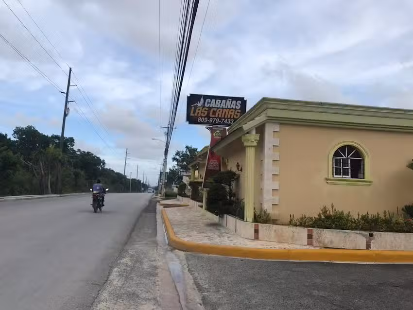 Caba&ntilde;as Las Canas