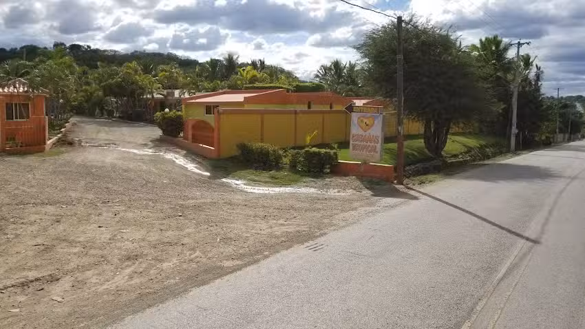 Caba&ntilde;as Tropical