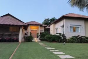 Casa de Campo Entrada Principal Oeste