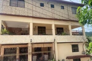 Casa de Huéspedes J.B