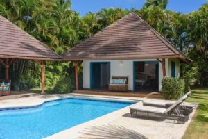 Casa Las Pi&ntilde;as 100 metros de la playa Bonita