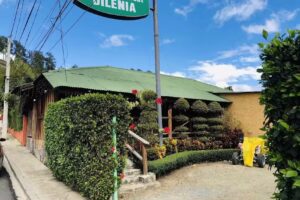 Dilenia Hotel & Restaurante