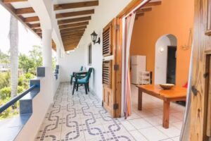 El Flamboyan Apartments