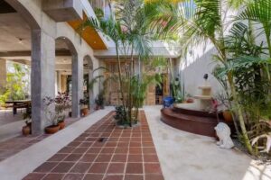 El Mambo Boutique Hotel