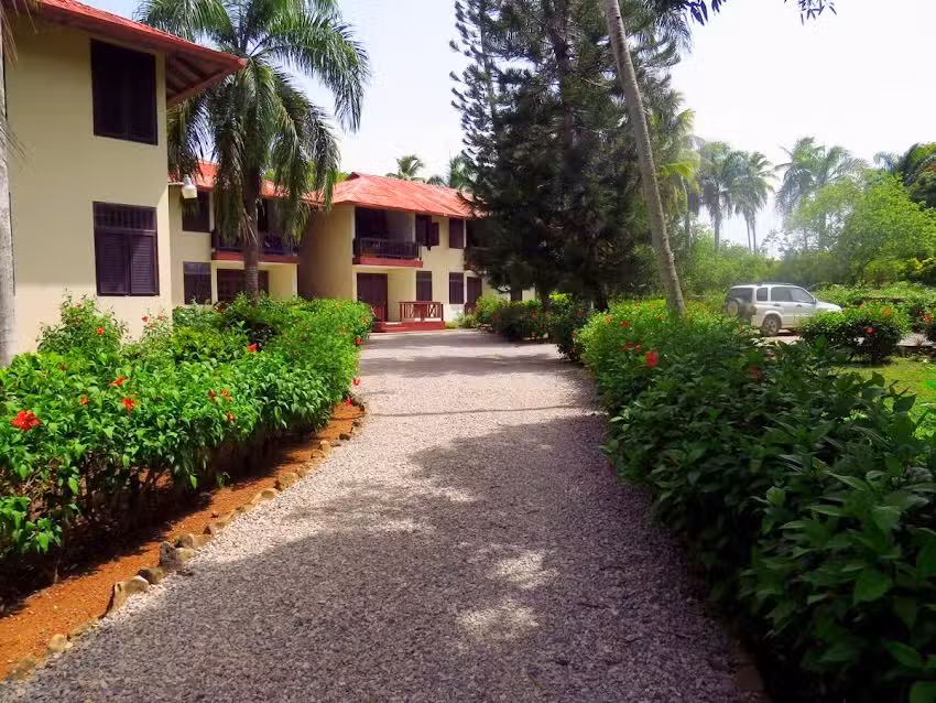 El Pelicano Apart-Hotel