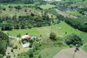 Estancia Paraíso, Hacienda Tío Carlitos
