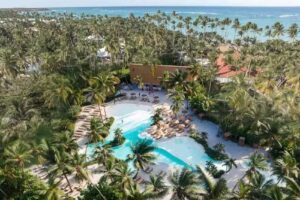 Family Selection at Grand Palladium Select B&aacute;varo &ndash; Family Hotel