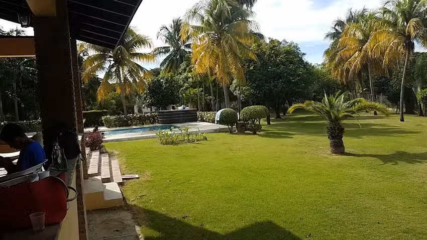 Finca de Bonelly, Ojo de Agua