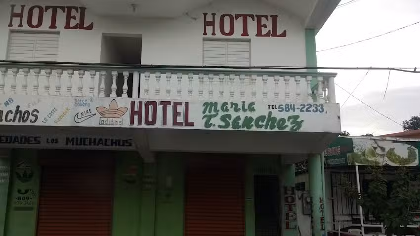 Hotel Mar&iacute;a Trinidad S&aacute;nchez