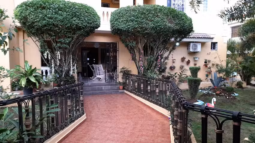 Hotel y Caba&ntilde;as el Gran Poder de Frank D&iacute;az