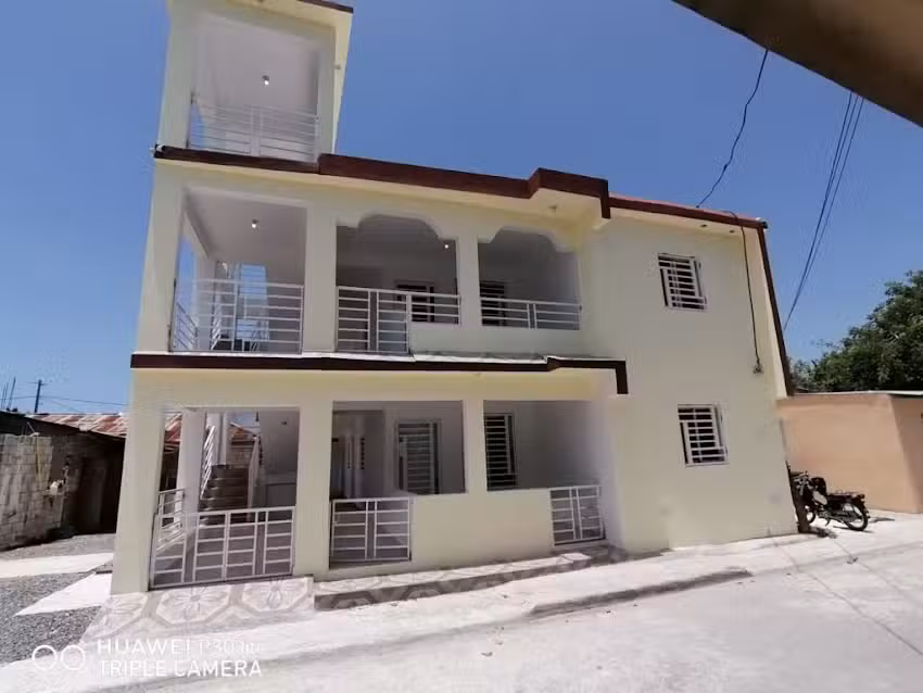 jimenez aparta hotel