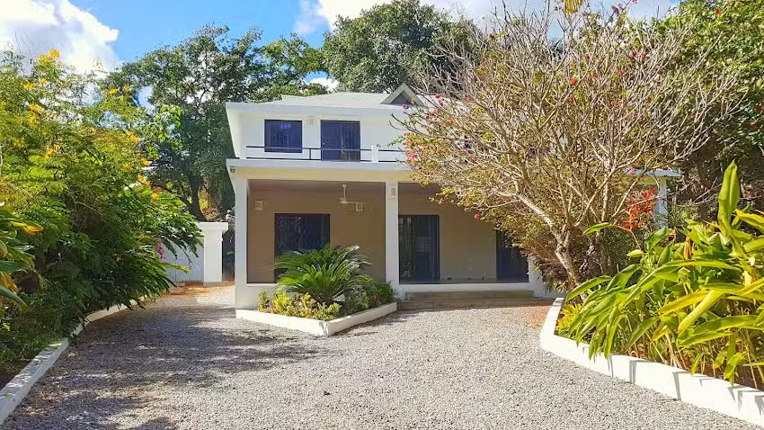 La Belle Cr&eacute;ole