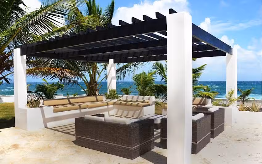 La Casa Blanca &ndash; Luxury Villa Rental