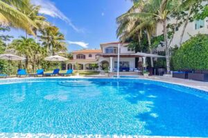 Luxury beachfront villa