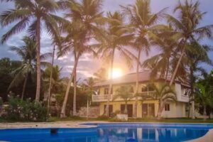 Macaw Adventure / Villas en Juan Dolio