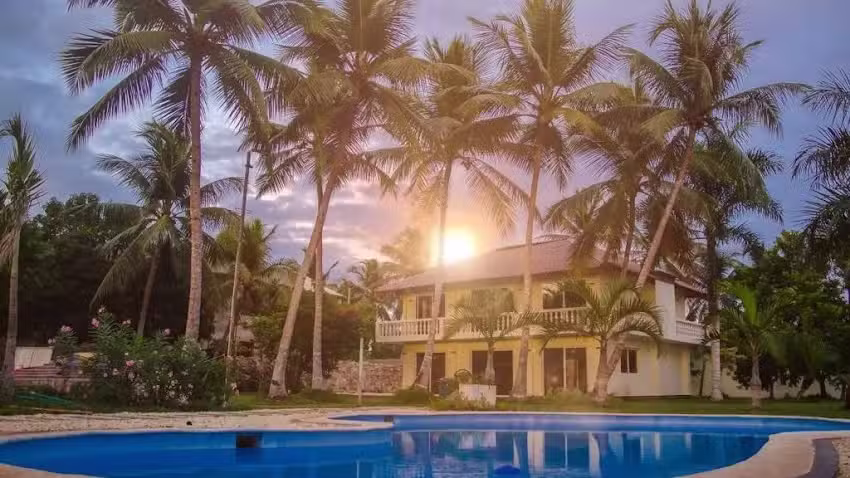 Macaw Adventure / Villas en Juan Dolio