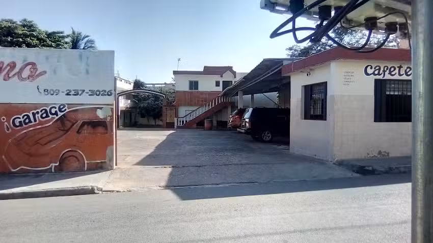 Pensi&oacute;n Mi Reyna