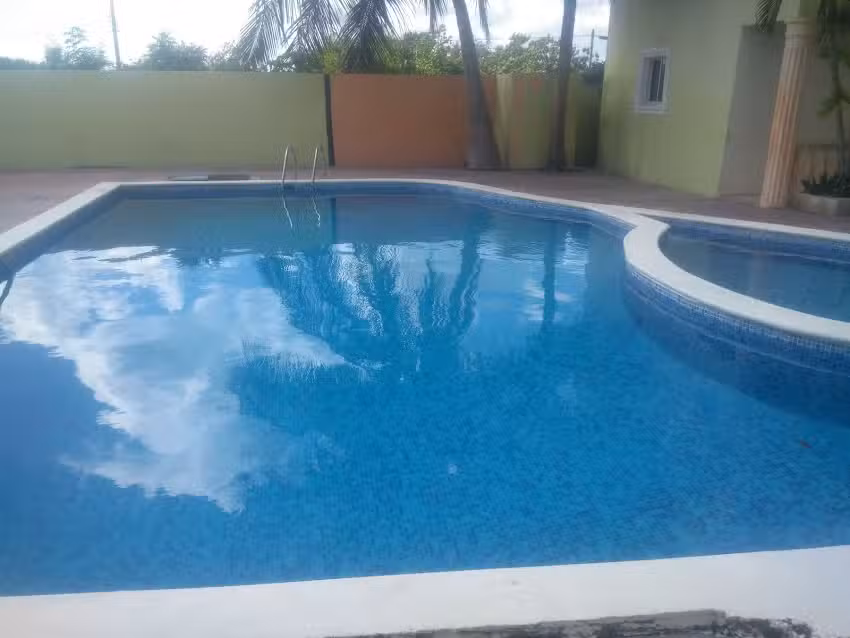 Piscina villa real antiguo guerrero