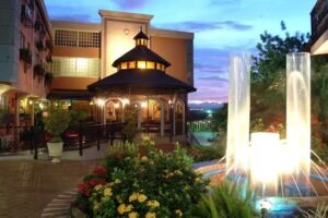 Platino Hotel & Casino