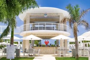 Playa Palmera Beach Resort