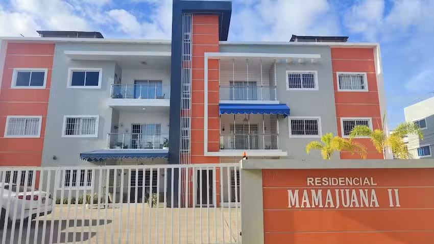 Residencial Mama Juana ll