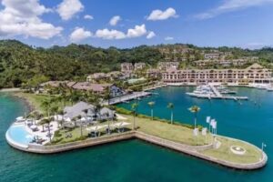 The Bannister &ndash; Hotel & Yacht Club