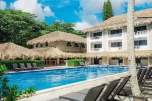 TRB by Mega Stays | Hotel & Suites en Juan Dolio