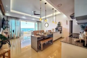 tuHost at Villa Palmera Oceanfront