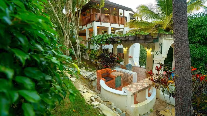 Villa Celeste Estate